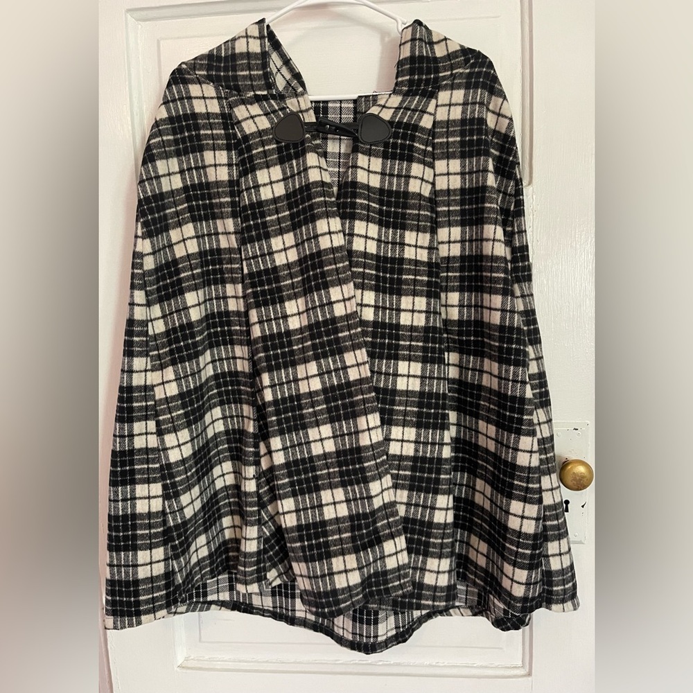NWT Trezo Ladies B&W Plaid Tunic Jacket One Size fits all